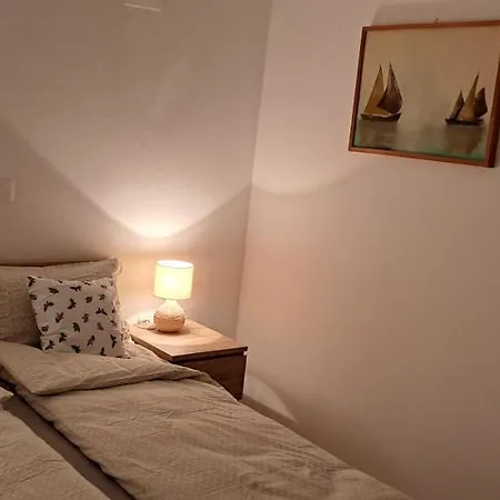 Elina Apartment *